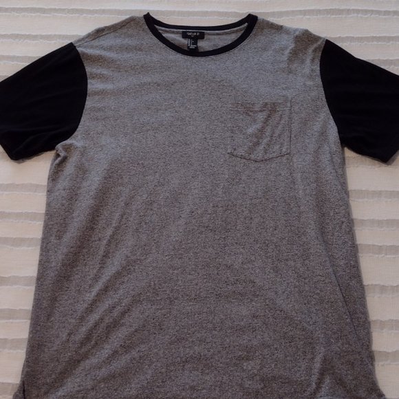 Forever 21 Mens T-shirt - Picture 6 of 6